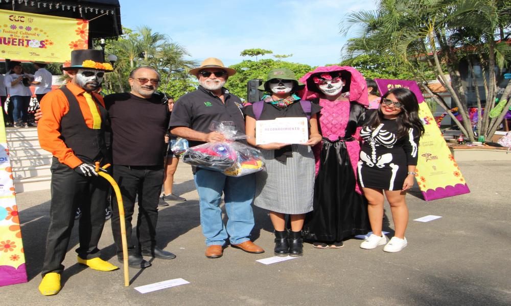 Celebraron en el CUCosta “Festival Cultural Día de Muertos”