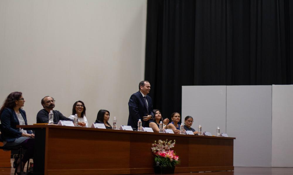 Egresa generación de la licenciatura en Artes Visuales del CUCosta