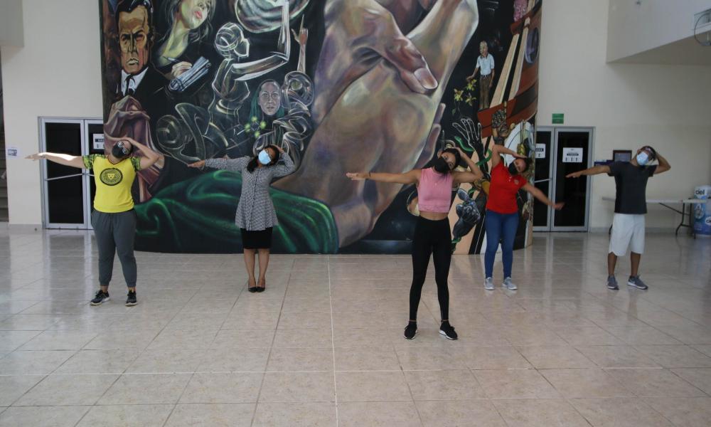 Promueven alumnos “pausas laborales” entre personal administrativo y profesores