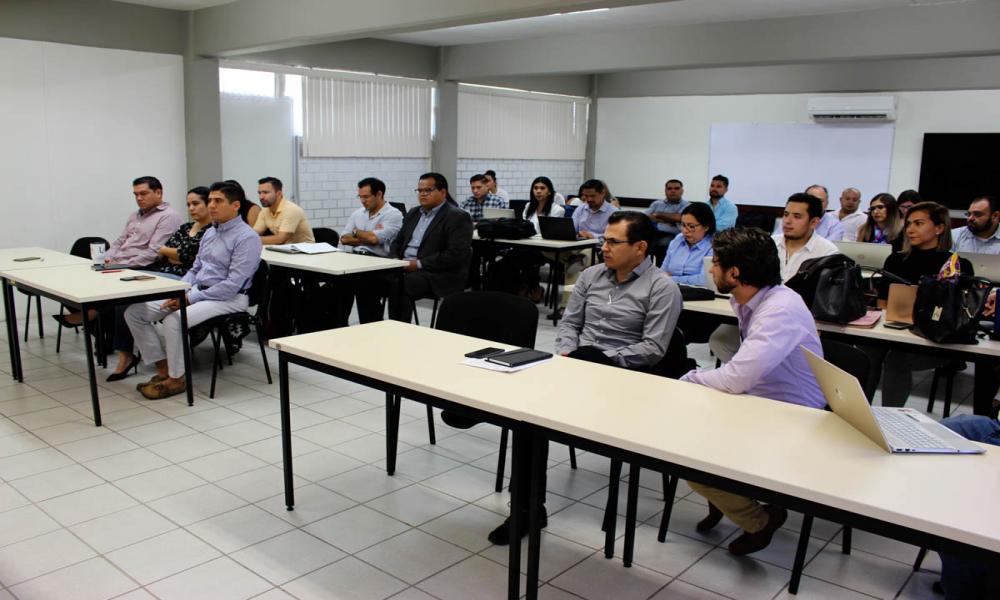 CUCosta sede del “Primer Coloquio de Intercentros de Emprendimiento de Negocios”.