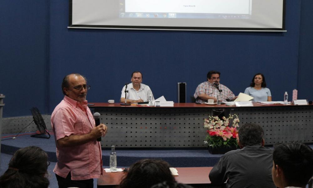 Presentan los tres candidatos a la Rectoría del CUCosta