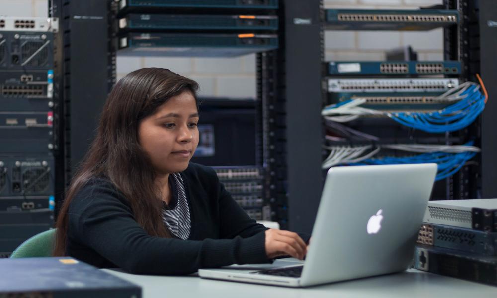 Fortalecer la cultura de inclusión en la Universidad de Guadalajara