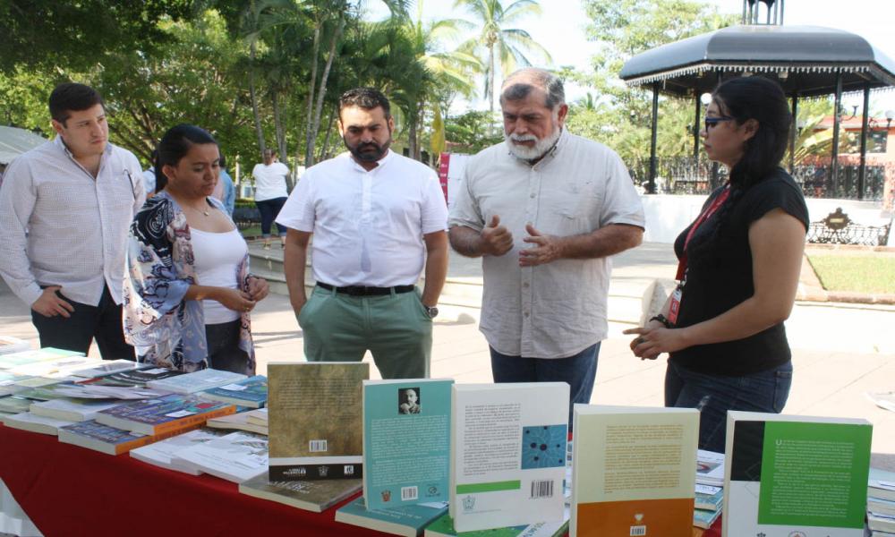 Espacio de Ideas, Acciones y Conocimiento en “Tu Librería Carlos Fuentes” en el CUCosta