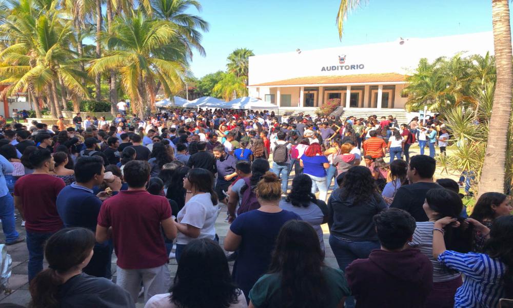 En el CUCosta Evacuaron más de 2 mil Integrantes de la Comunidad Universitaria, en el Primer Macro Simulacro Nacional 2020
