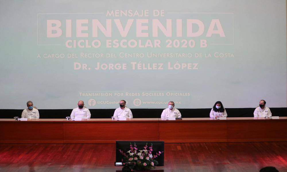 Implementamos nuevos modelos educativos en apoyo a los alumnos del CUCosta Rector