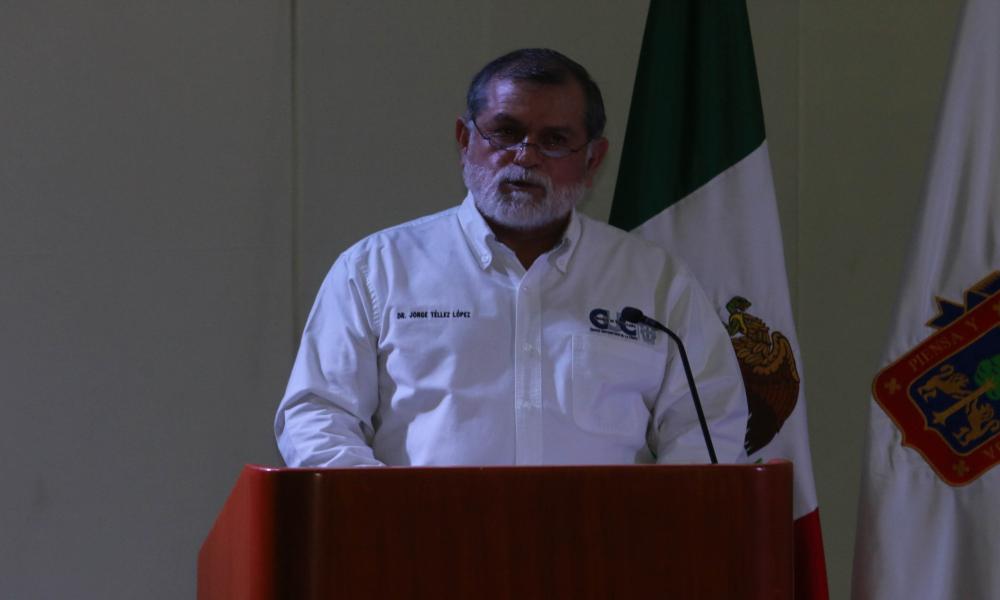 Implementamos nuevos modelos educativos en apoyo a los alumnos del CUCosta Rector