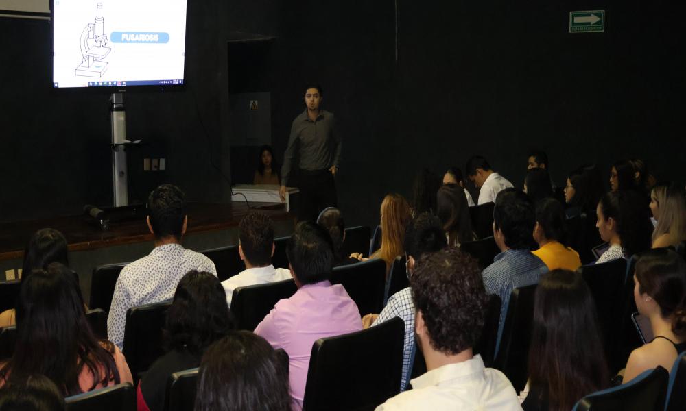 Participaron estudiantes en ponencias de prevención de “Micosis”