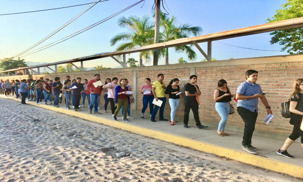 Realizaron 1481 Aspirantes Examen de Admisión en el CUCosta