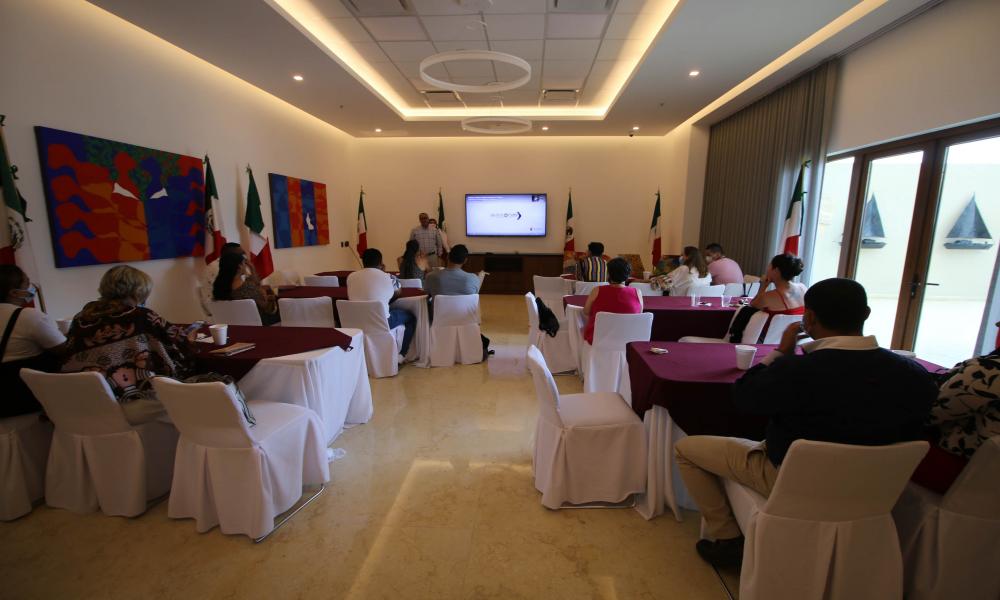 Destinos turísticos deben transformarse a ciudades inteligentes