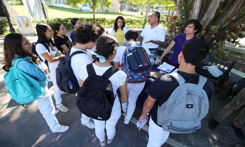 A través del Programa Integral de Salud CUCosta, “SETAC” dio a conocer que se encontraron Mil 200 Pacientes Activos con VIH