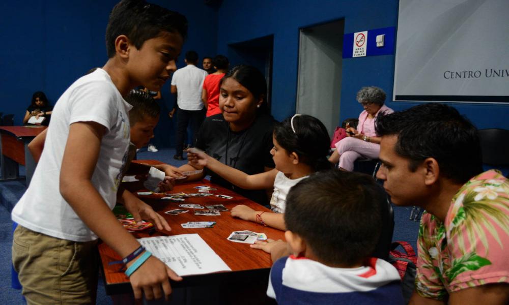 Reciclaje “Juego Útil y Divertido”, En Sábados de Ciencia del CUCosta