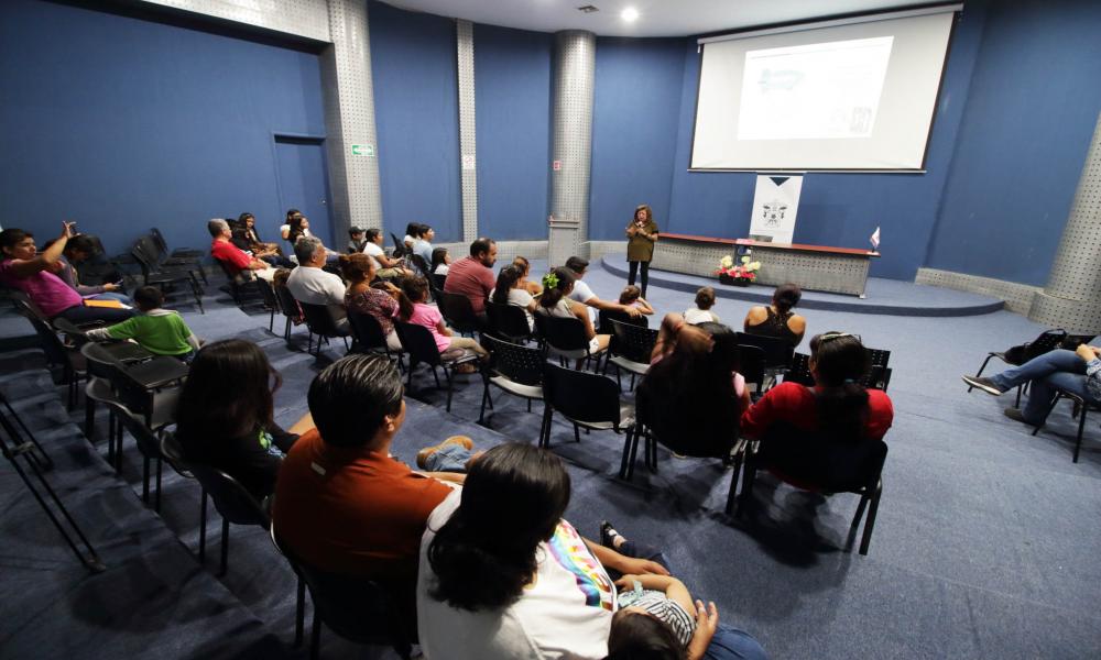 Internet y Redes Sociales, adicciones del siglo XXI