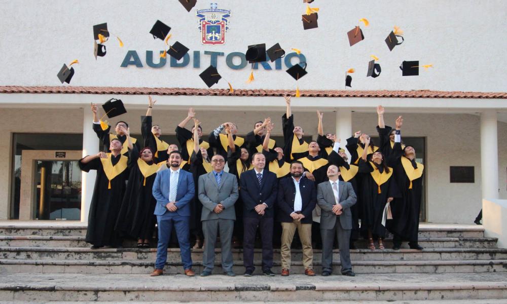Egresa la VI Generación de la Licenciatura en Cultura Física y Deportes