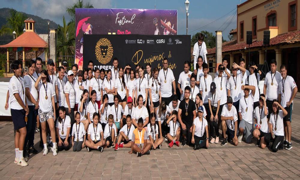 Participaron más de 2 mil corredores en las tres carreras de Leones Negros Grupo Diagnosti-K