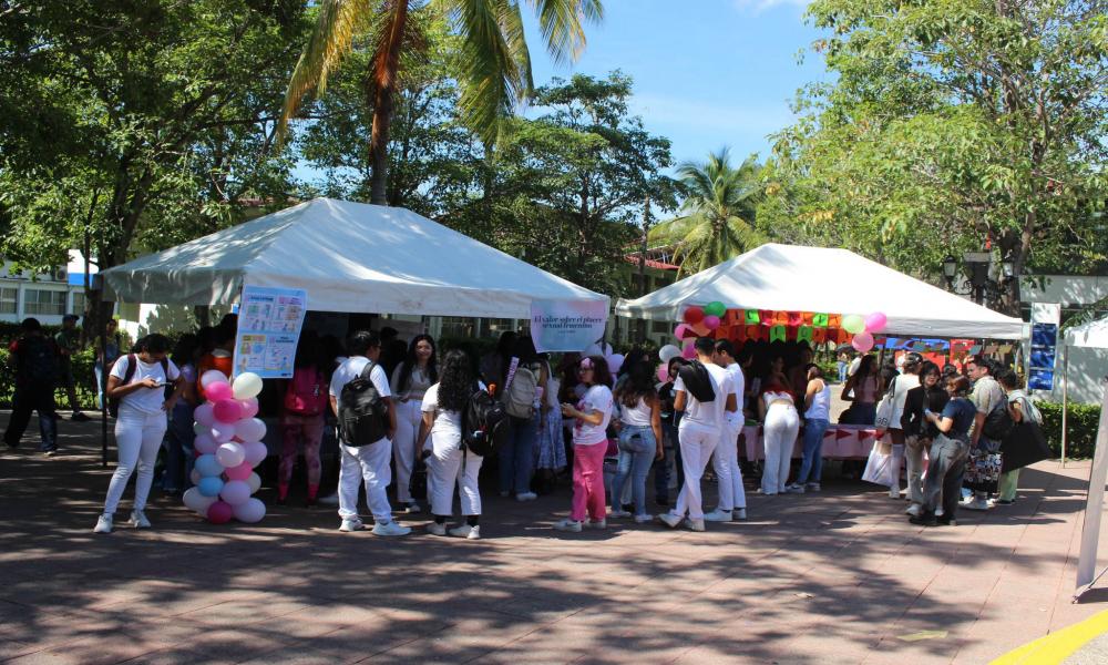 Se realiza la Feria Integral de la Salud con un enfoque multidisciplinario