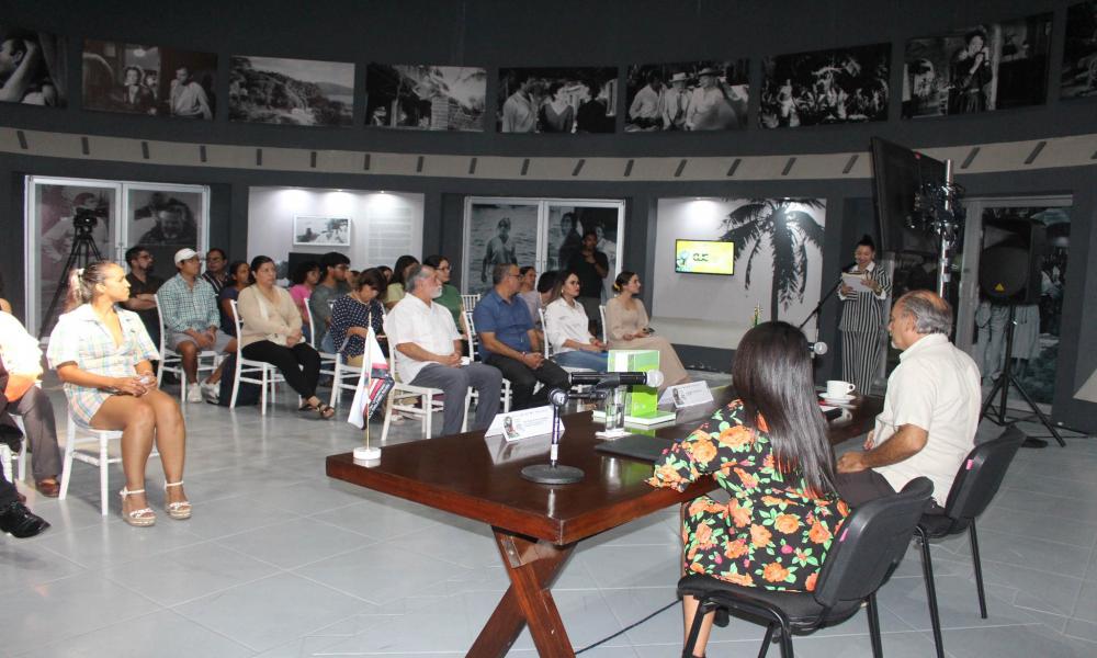 Conmemora CUCosta 60 años de filmación “La Noche de la Iguana”