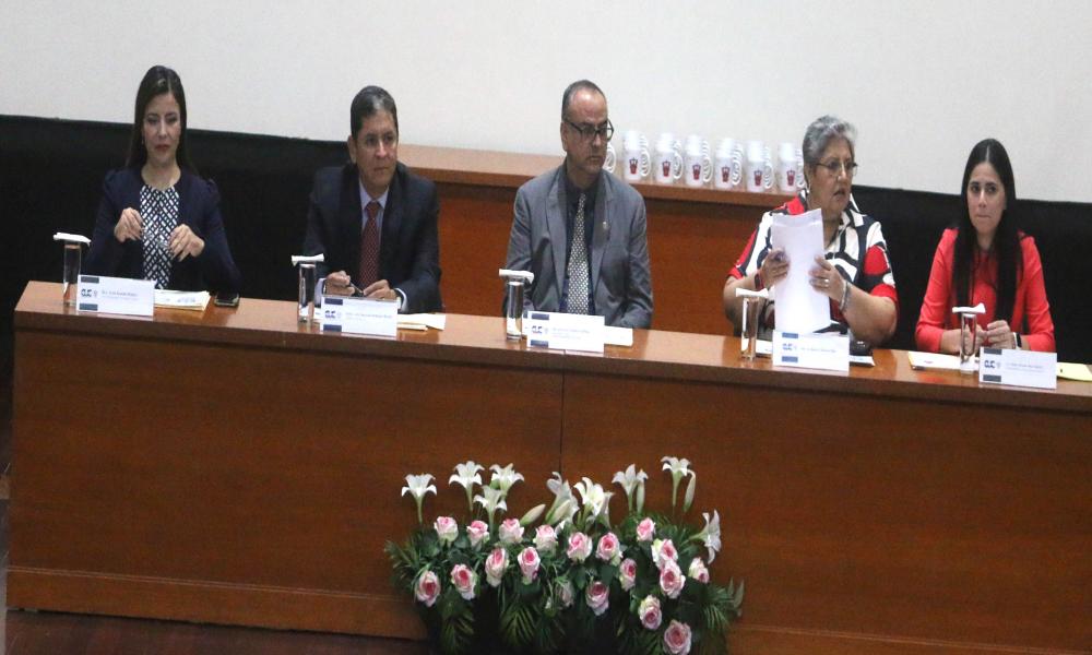 Se titularon 18 abogados de 37 egresados de la Quincuagésima Primera Generación “Mtro. José Emigdio Hurtado Rolón”