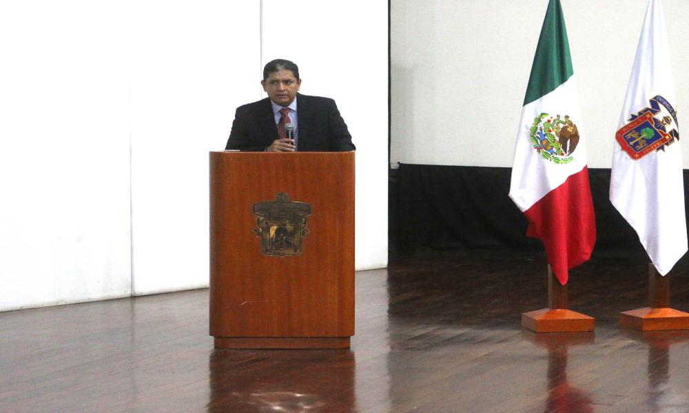 Se titularon 18 abogados de 37 egresados de la Quincuagésima Primera Generación “Mtro. José Emigdio Hurtado Rolón”