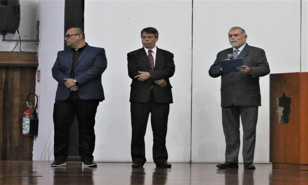 Se titulan 32 egresados de la L Generación de la Lic. en Abogado del CUCosta