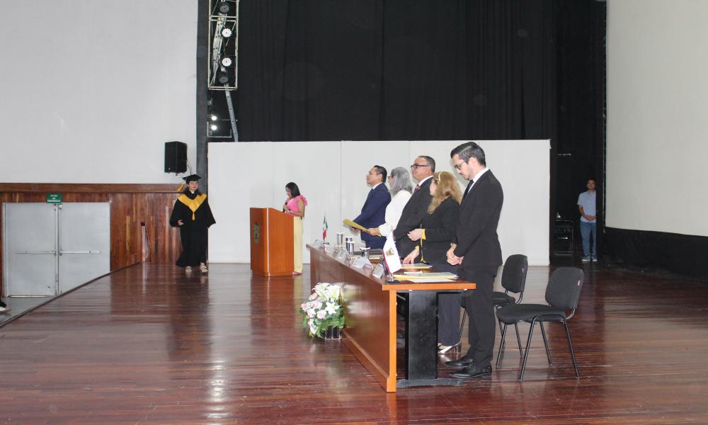 Egresa la XXVI Generación de la Licenciatura Médico Cirujano y Partero “Dra. Mara Liliana Tovar Peña”