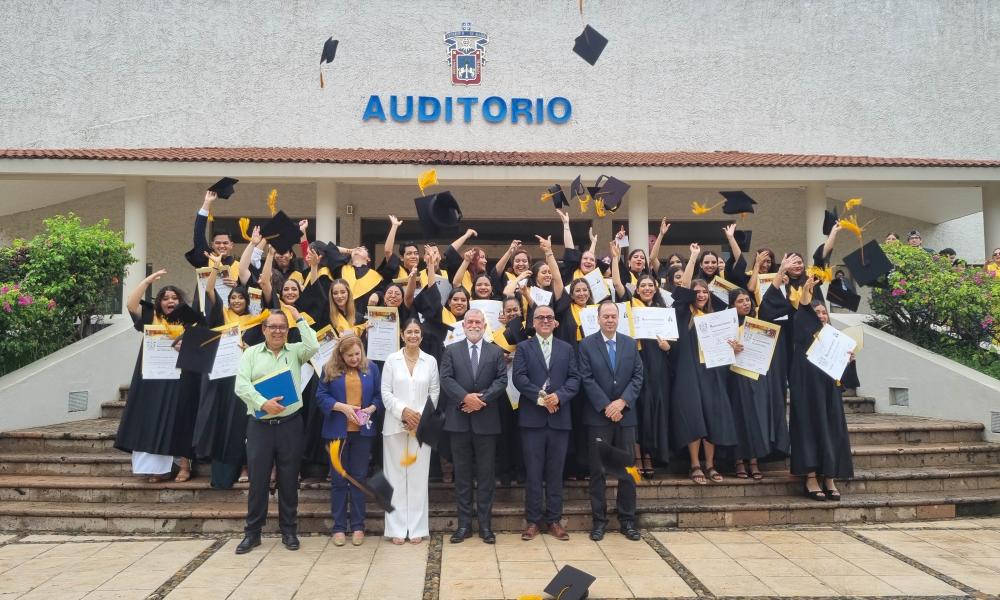 Emotivo acto académico de la XLV Generación de la Licenciatura en Psicología “Mtra. Yolanda Téllez López”