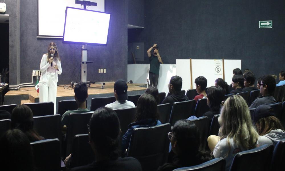 Imparten con Éxito el Taller “AMAR-ME”, en el manejo de la autoestima