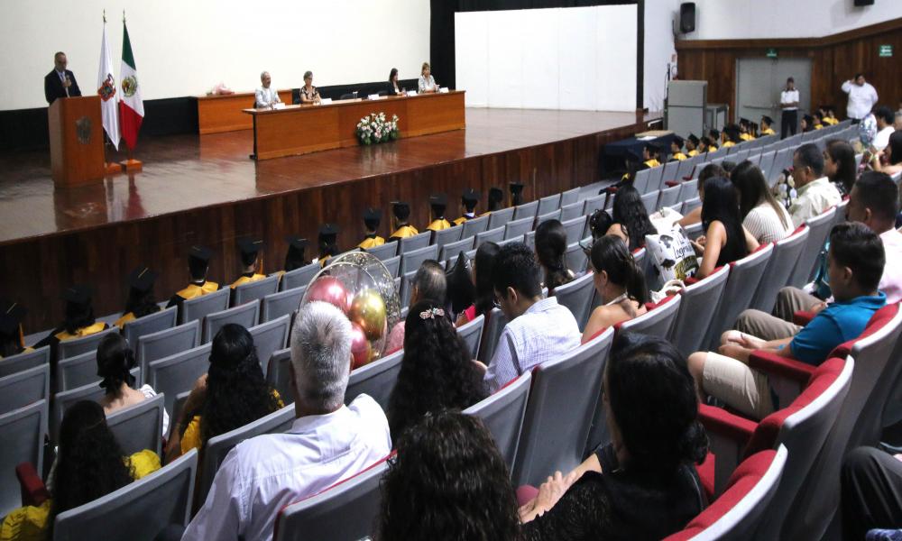 En CUCosta egresó la XXXIX Generación de la Lic. en Arquitectura “Dra. Lorena Alejandra Ramírez Barragán”