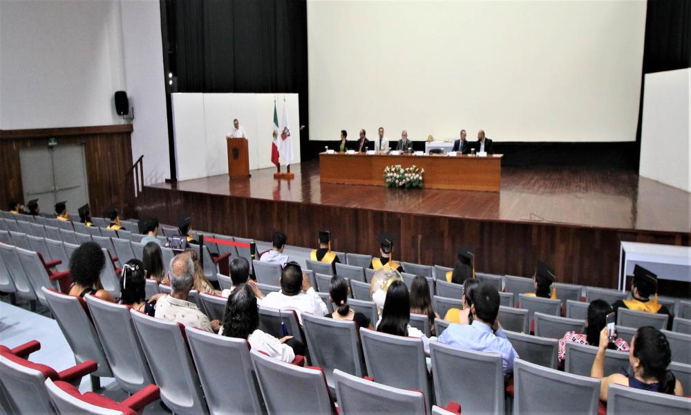 Egresa la Primera Generación de Lic. en Ciencias y Artes Culinarias en CUCosta