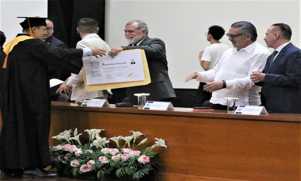 Egresa la Primera Generación de Lic. en Ciencias y Artes Culinarias en CUCosta