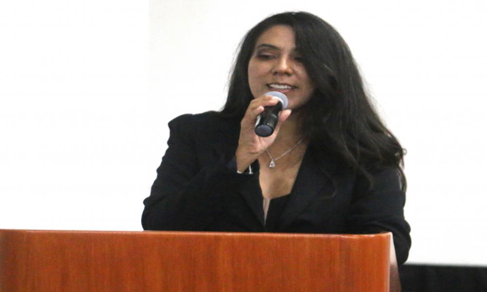 Se realiza acto académico de las carreras Artes Visuales para la Expresión Fotográfica; para la Expresión Plástica y Diseño para la Comunicación Gráfica