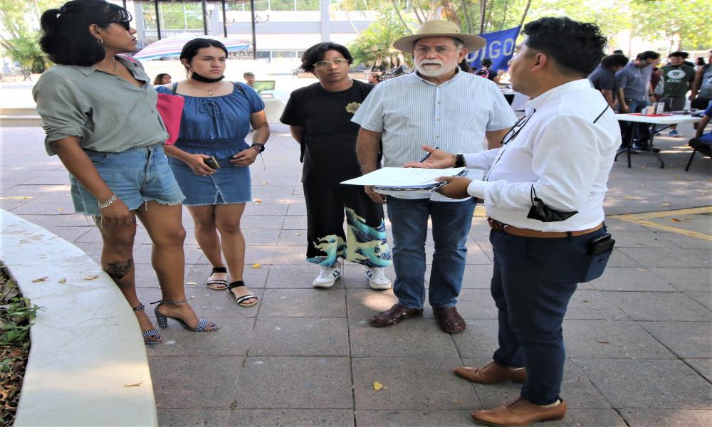 Habrá cuatro baños mixtos en el Centro Universitario de la Costa