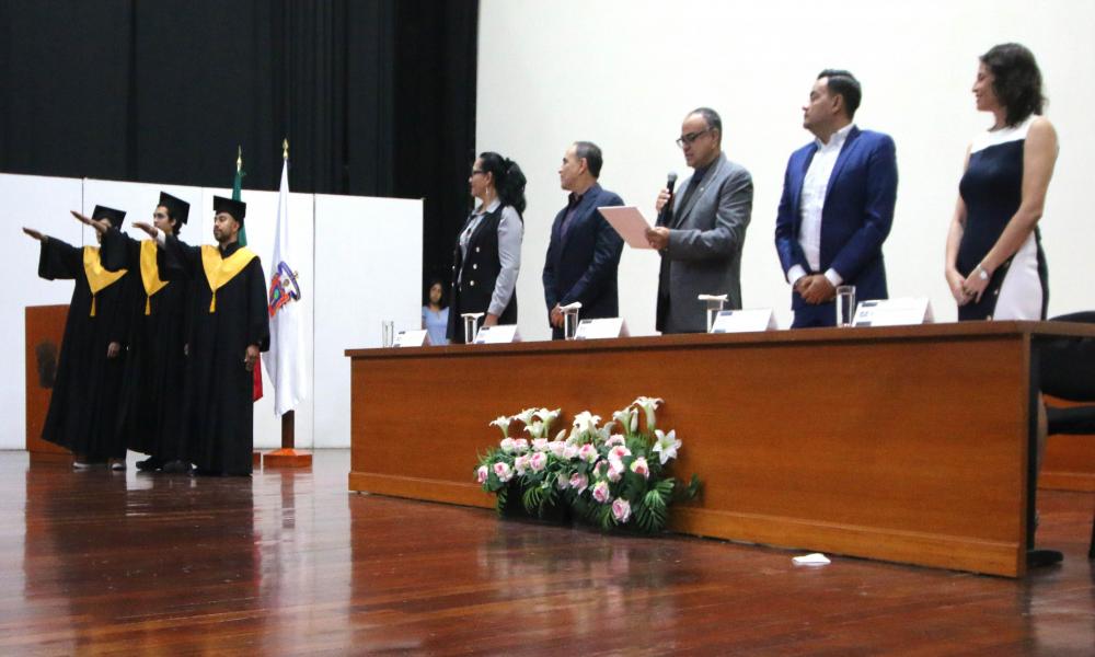 Egresan 24 estudiantes de la Licenciatura en Biología