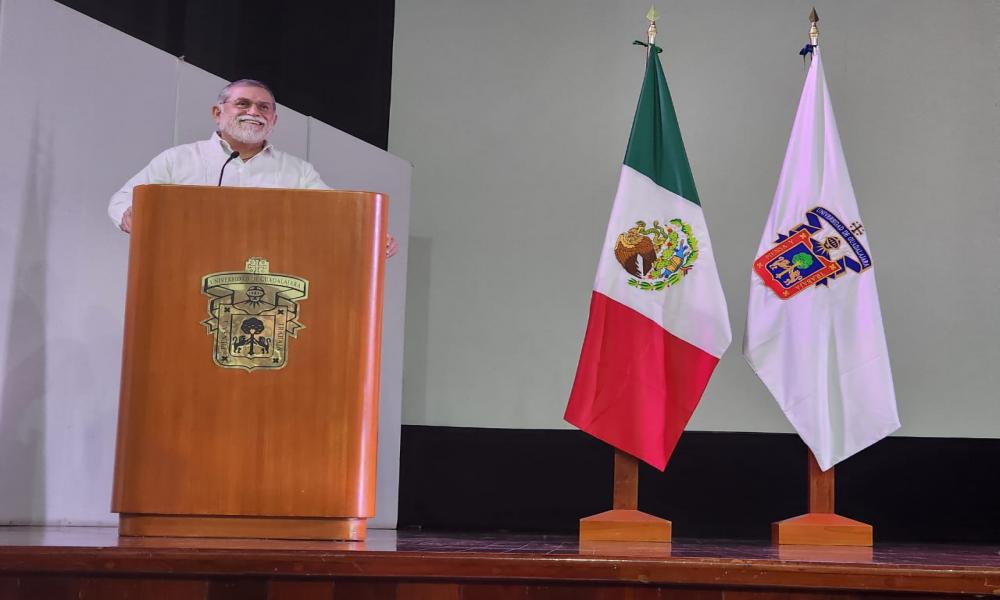Autoridades universitarias dan la bienvenida al alumnado de nuevo ingreso en CUCosta