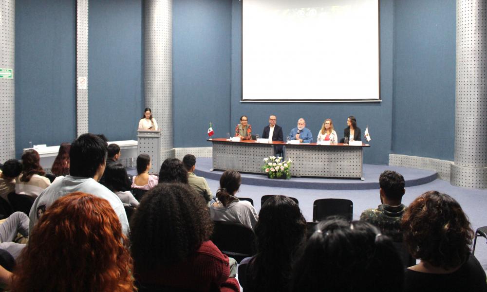 Inician las actividades de la Semana de la Biología con reflexiones interesantes