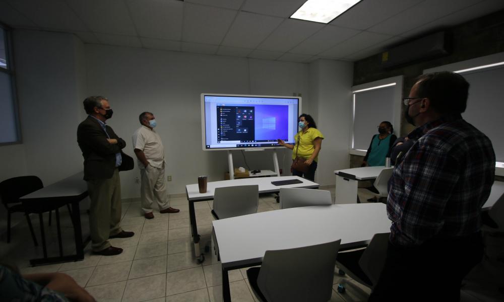 Inicia CUCosta adaptación al modelo pedagógico y digital con respaldo de la Universidad Estatal de Arizona