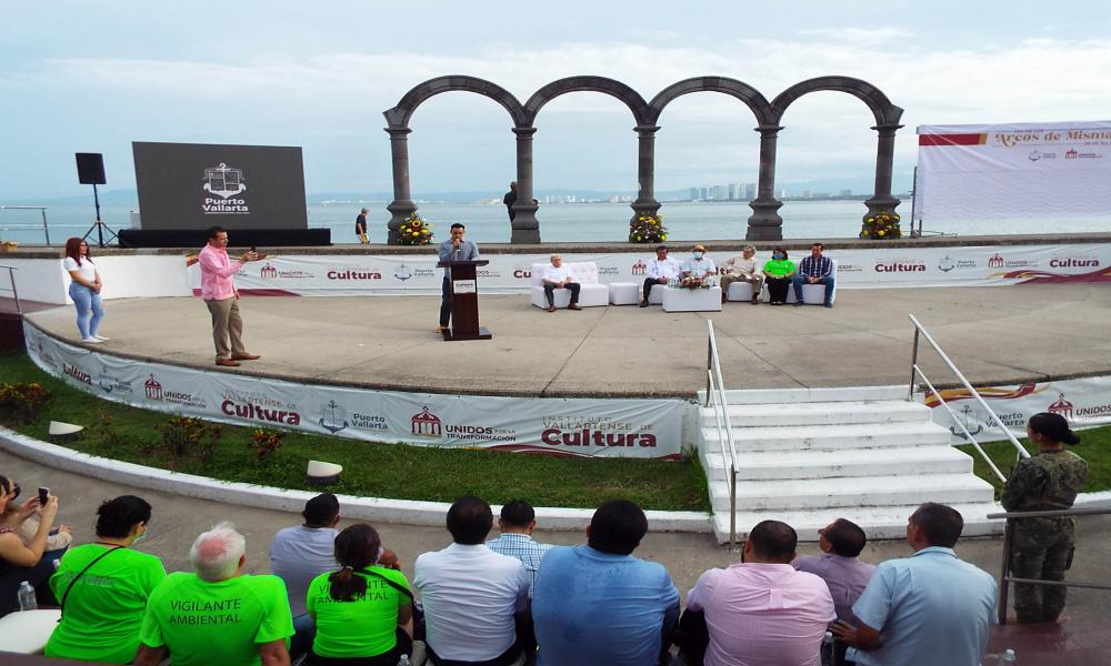 “Los Arcos de Mismaloya requieren esquema normativo para su protección” Dr. Jorge Téllez