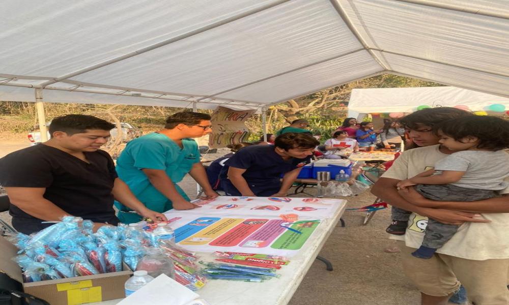 El Festival por la Niñez y Juguetón PV motiva sonrisas y alegría gracias a CUCosta y Rotarac Vallarta Centro