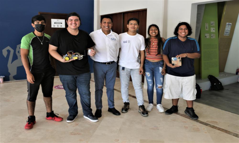 Estudiantes de la carrera Ingeniería en Telemática crean carritos eléctricos
