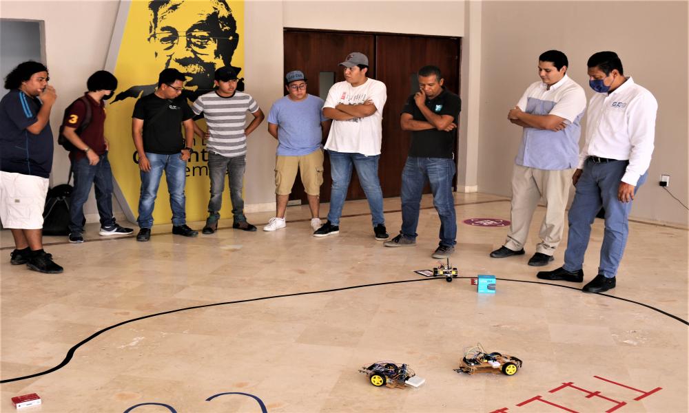 Estudiantes de la carrera Ingeniería en Telemática crean carritos eléctricos