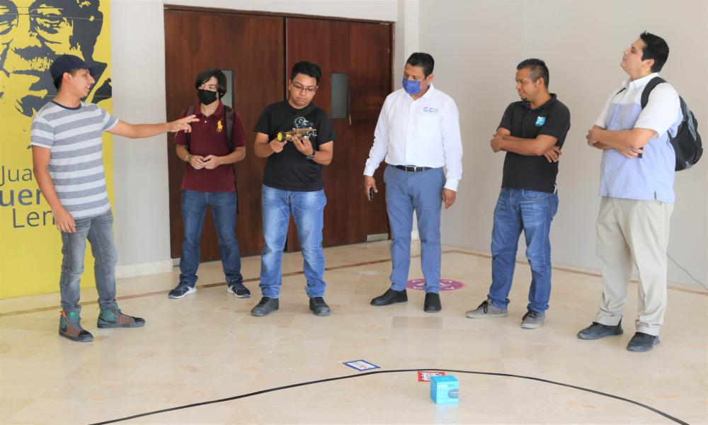 Estudiantes de la carrera Ingeniería en Telemática crean carritos eléctricos