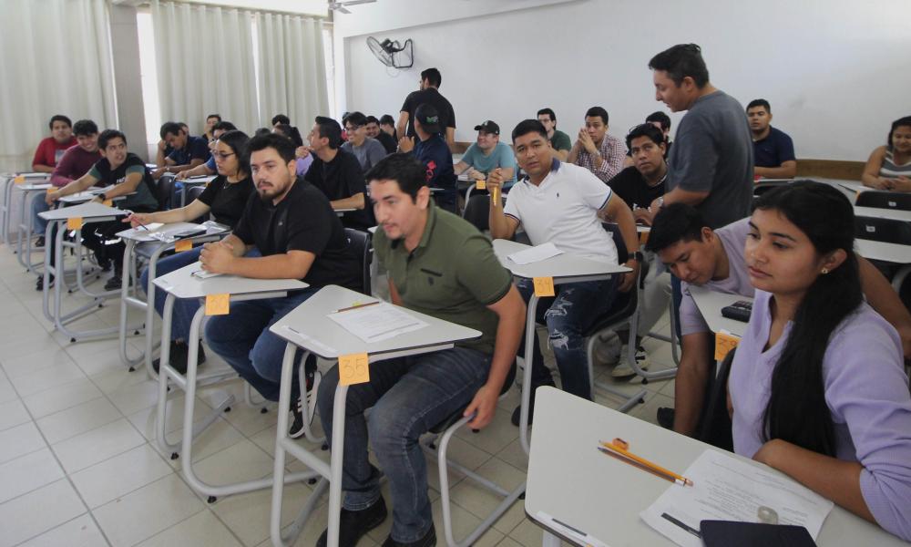 Aplicaron 536 Estudiantes EL Examen EGEL PLUS Institucional