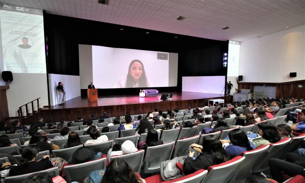 Vinculación entre academia y empresarios, clave para captación de recursos humanos de calidad