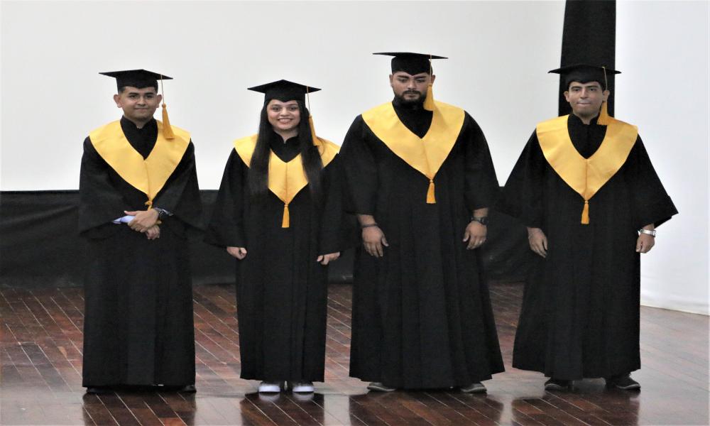 Egresa la III Generación de Lic. en Ciencias y Artes Culinarias, “Lic. César Adonis Castelo Romero”