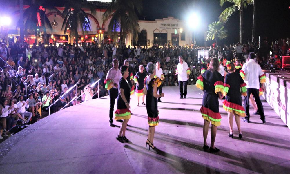 Inolvidable para asistentes el “XI Festival de Danza, Ritmos en el Mundo” del CUCosta