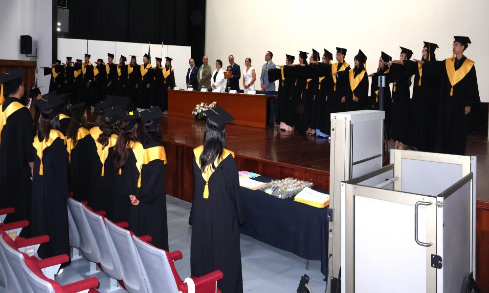 Doble Graduación en CUCosta de egresados de las Licenciaturas en Turismo y Lic. Ciencias y Artes Culinarias