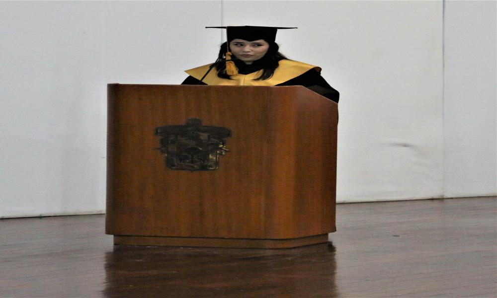 Se gradúan dos generaciones de las carreras de Artes Visuales para la Expresión Plástica y Fotográfica