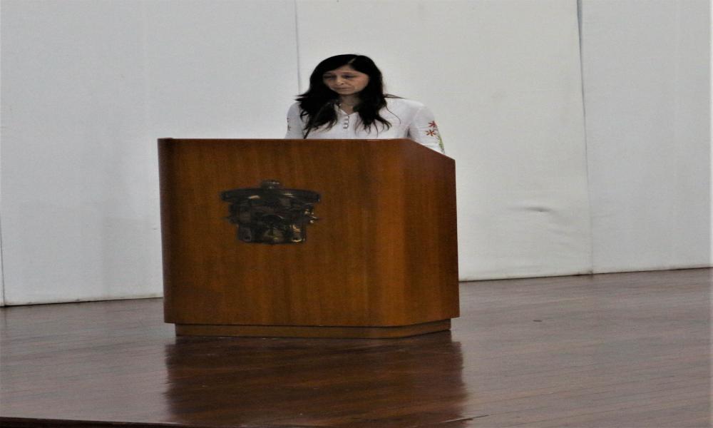 Se gradúan dos generaciones de las carreras de Artes Visuales para la Expresión Plástica y Fotográfica