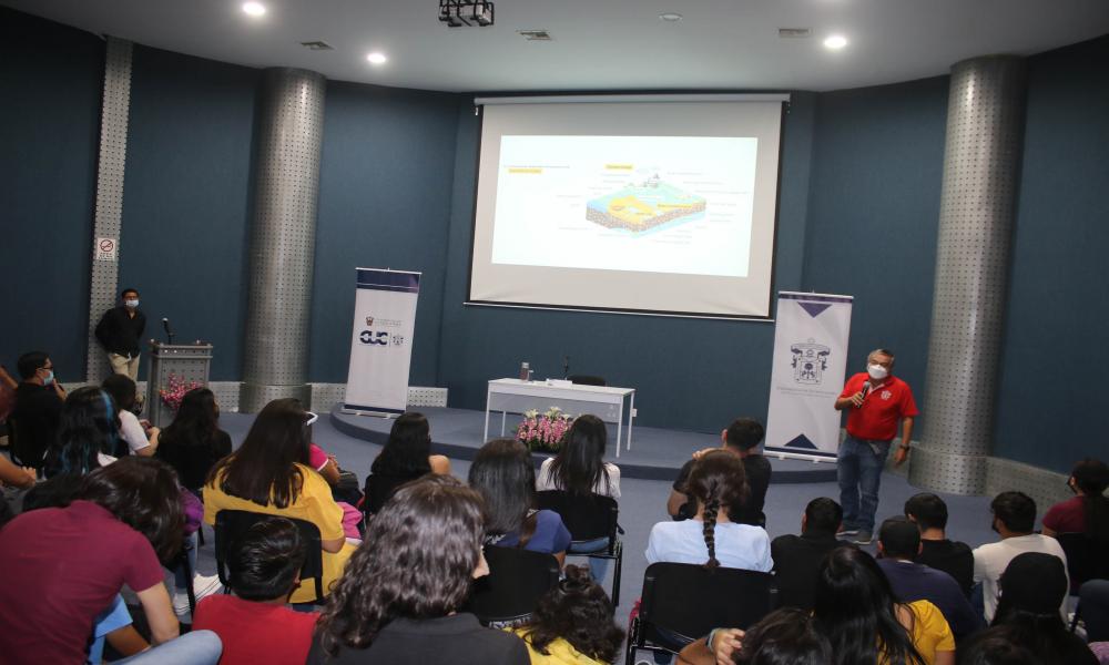 En Puerto Vallarta existen riesgos de salinización de acuíferos