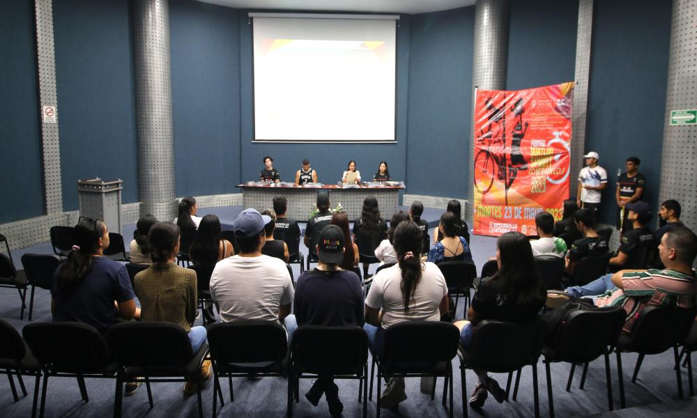 Entregan premios especiales a ganadores del “1er. Duatlón Sprint Contrarreloj CUCosta 2023”