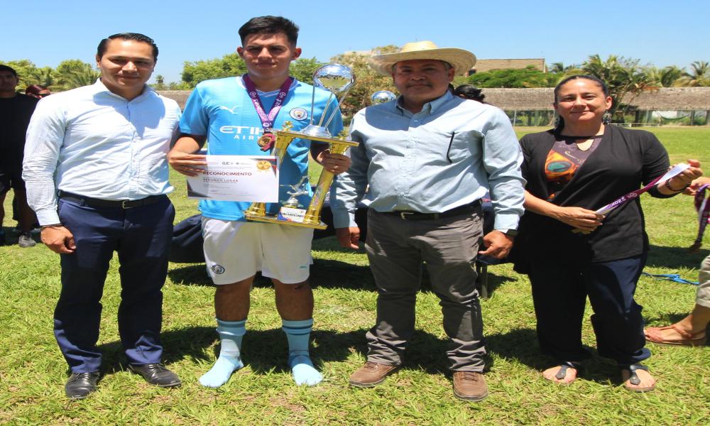 Viven una gran fiesta en la Gran Final de la Liga de Leones Negros 2024 CUCosta